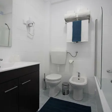 דירה Gaivota Holidays נאזרה